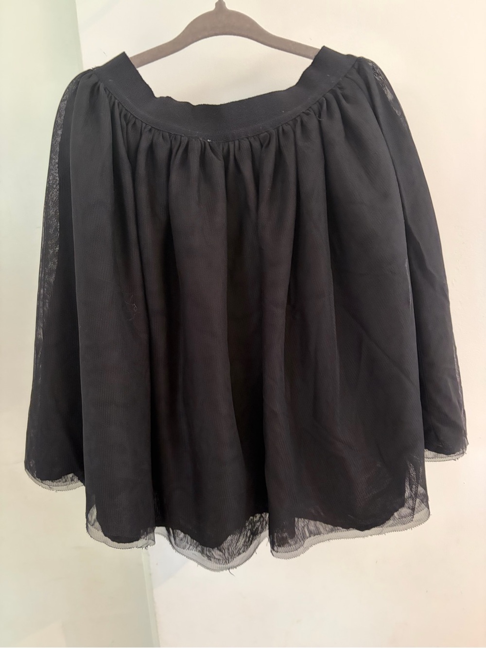 GAP Kids Black Kid’s A-Line Tulle Skirt (6-7)